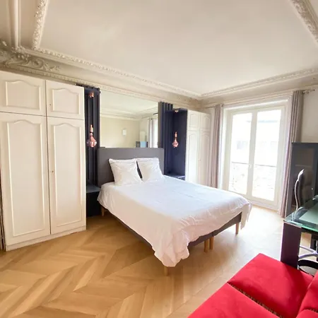 50sqm Near Champs Elysees Area Appartement Parijs